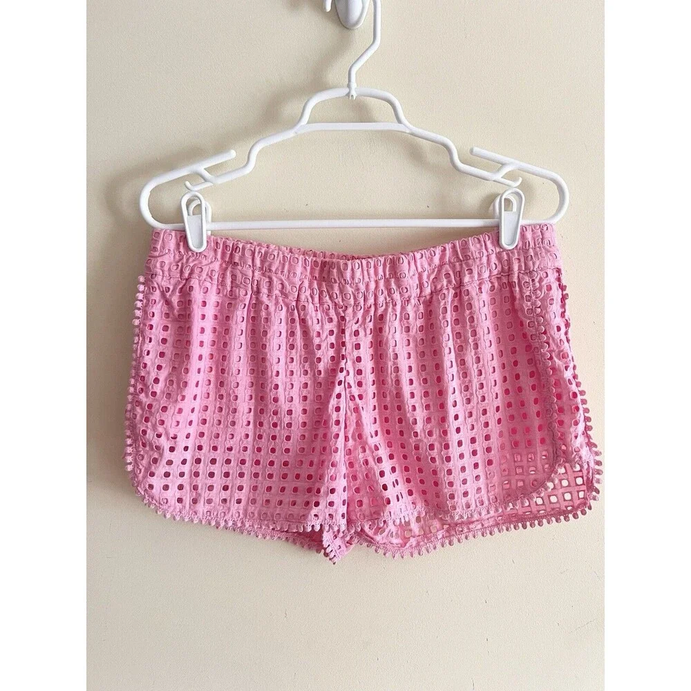 Lilly Pulitzer Target pink eyelet Women’s shorts size small Elastic Waist Lined - Picture 1 of 3